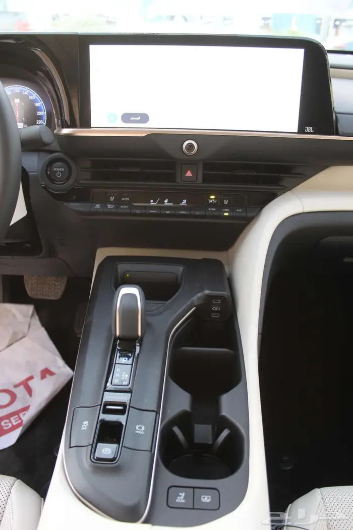 كراون ماجيستا فل كامل هايبرد 2023 اقل كاش واقل تقسيط 13