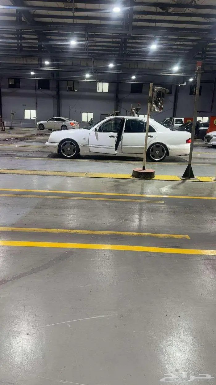 مرسيدس AMG 5