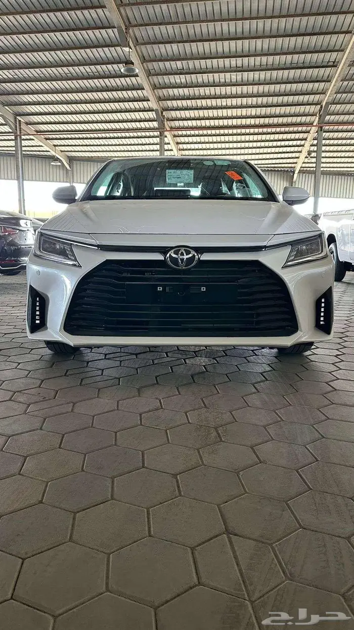 تويوتا يارس واي أكس موديل 2026 كاش و أقساط 8