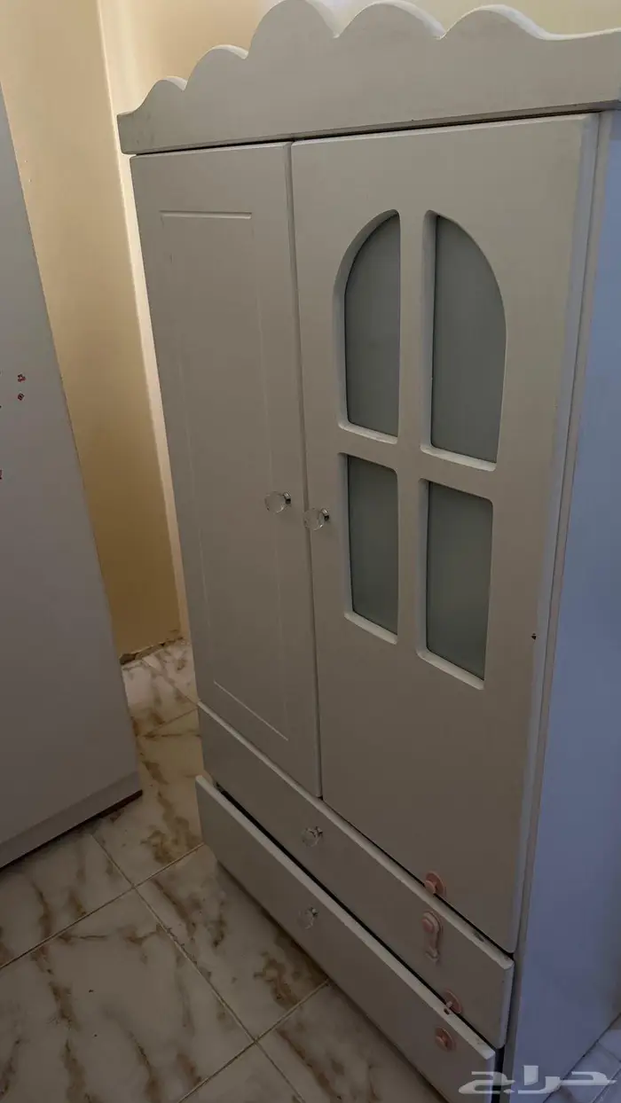 للبيع اثاث 2