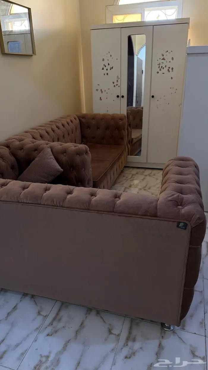 للبيع اثاث 0