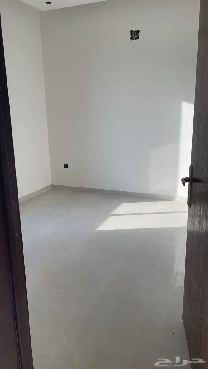 دور مع ملحق للبيع 14