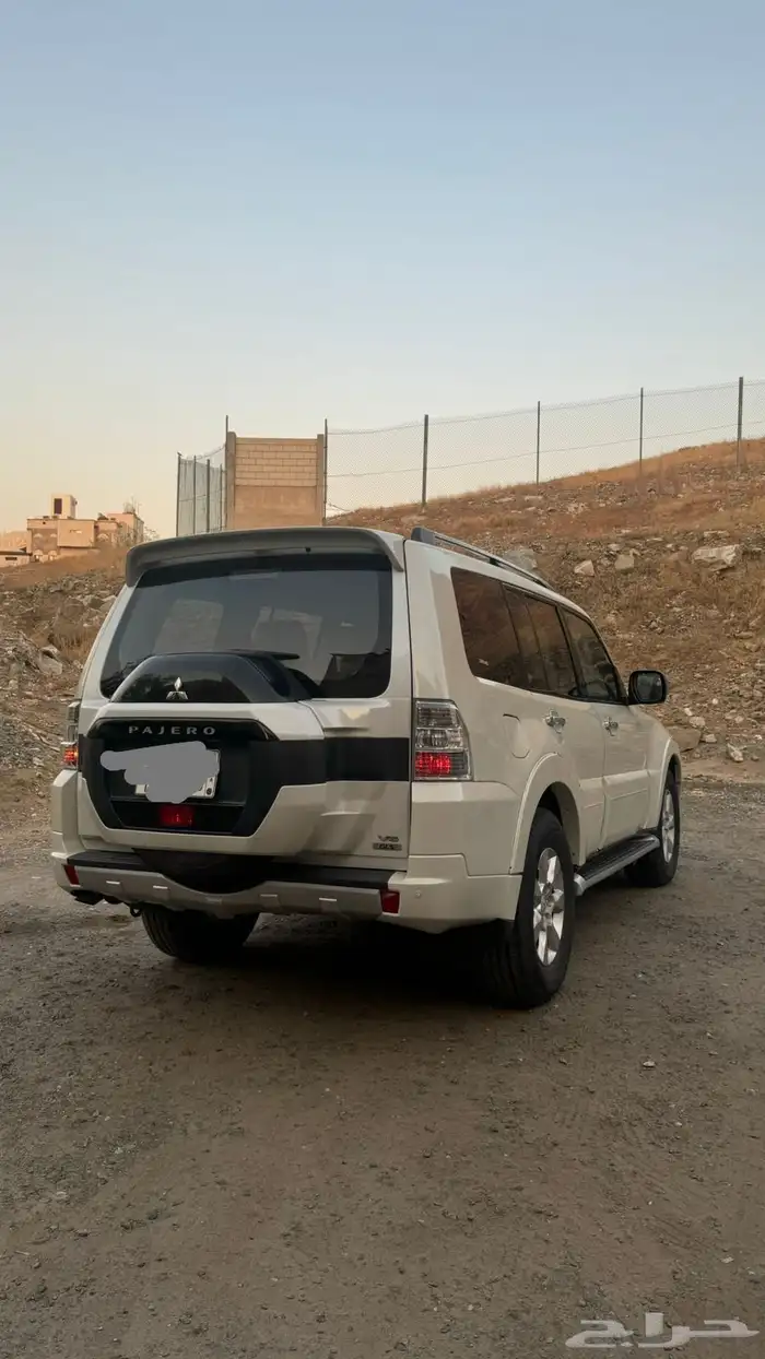 باجيرو 2015 نظيف 5
