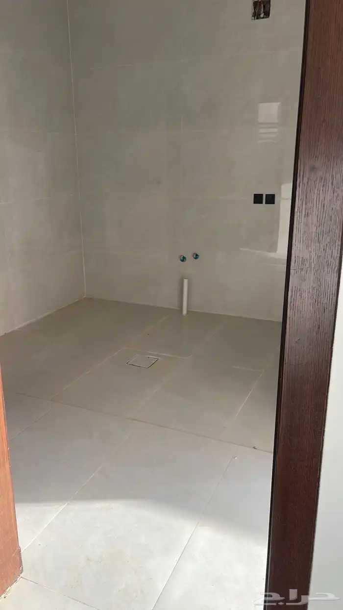 دور مع ملحق للبيع 16