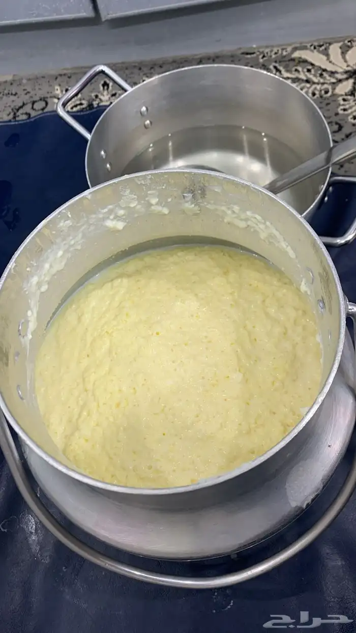 لبن معزاء ولبن بقر معقم ونظيف 2