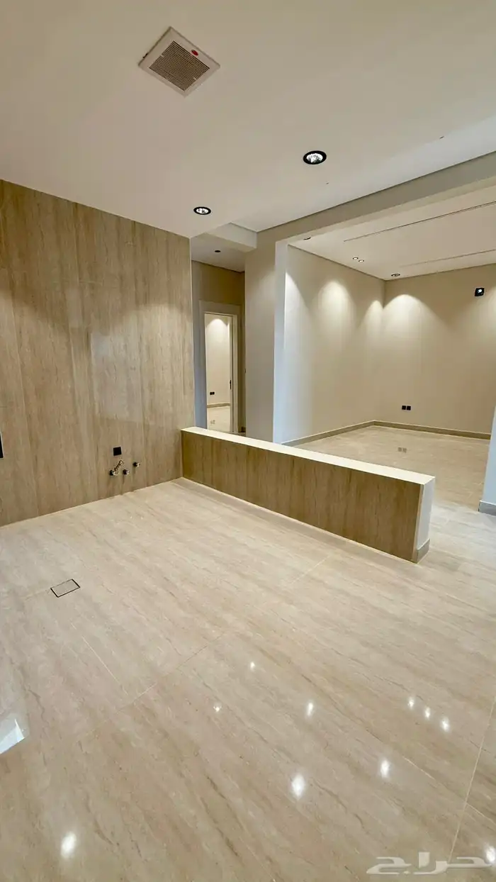 شقه للبيع 12