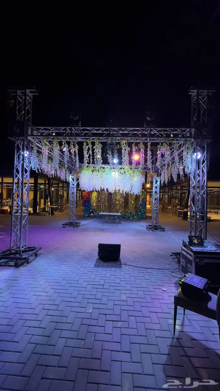 شاشات عملاقة. تراسات مسارح إضاءات اسعار مرضيه للجميع 66