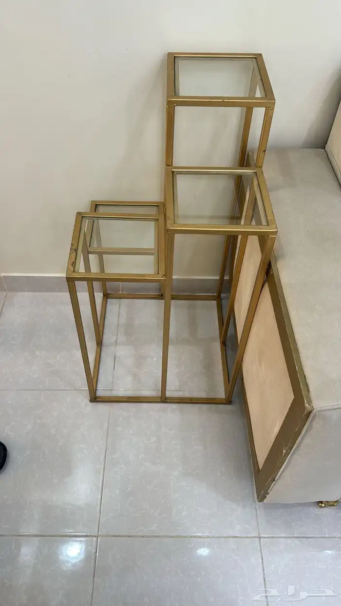 مجلس كنب مع طاولة 4