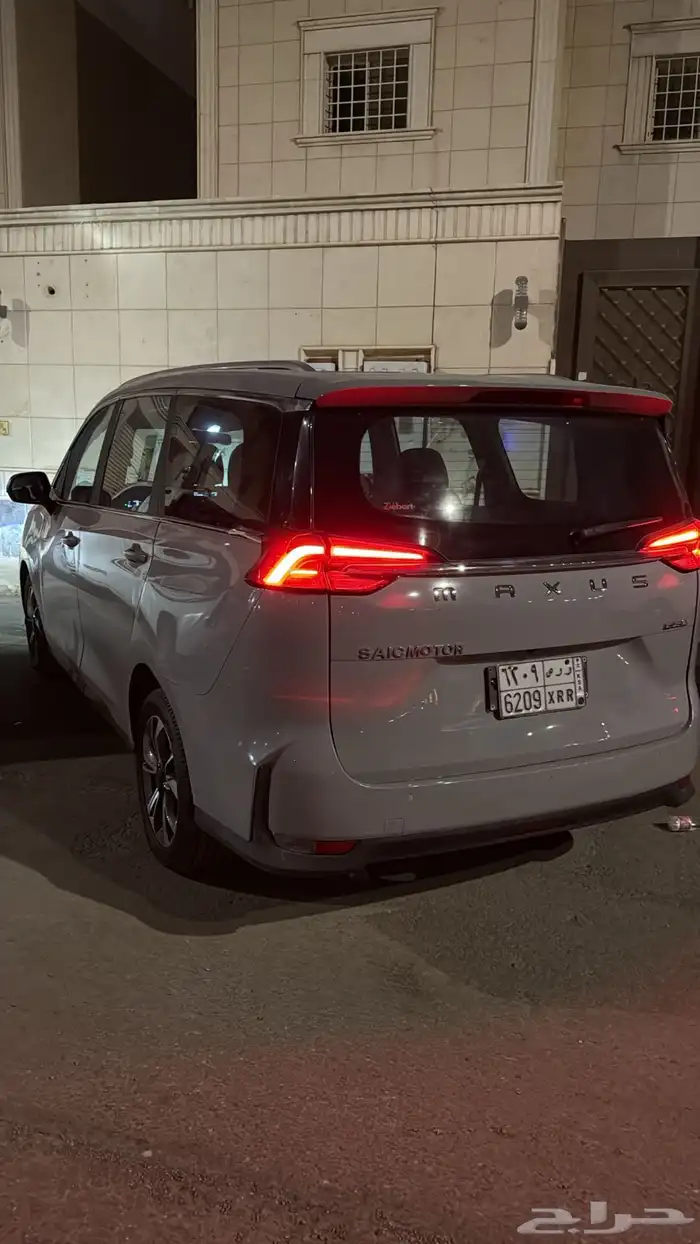 سياره للايجار 4