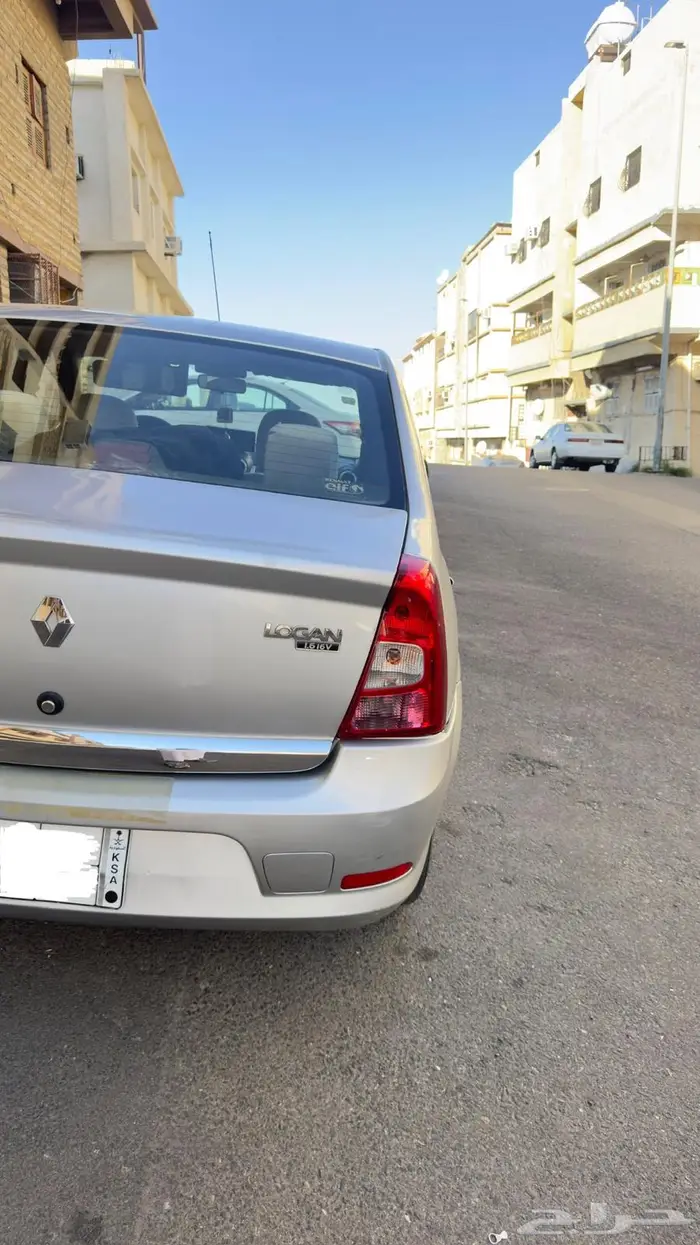 رينو لوقان 2012 1
