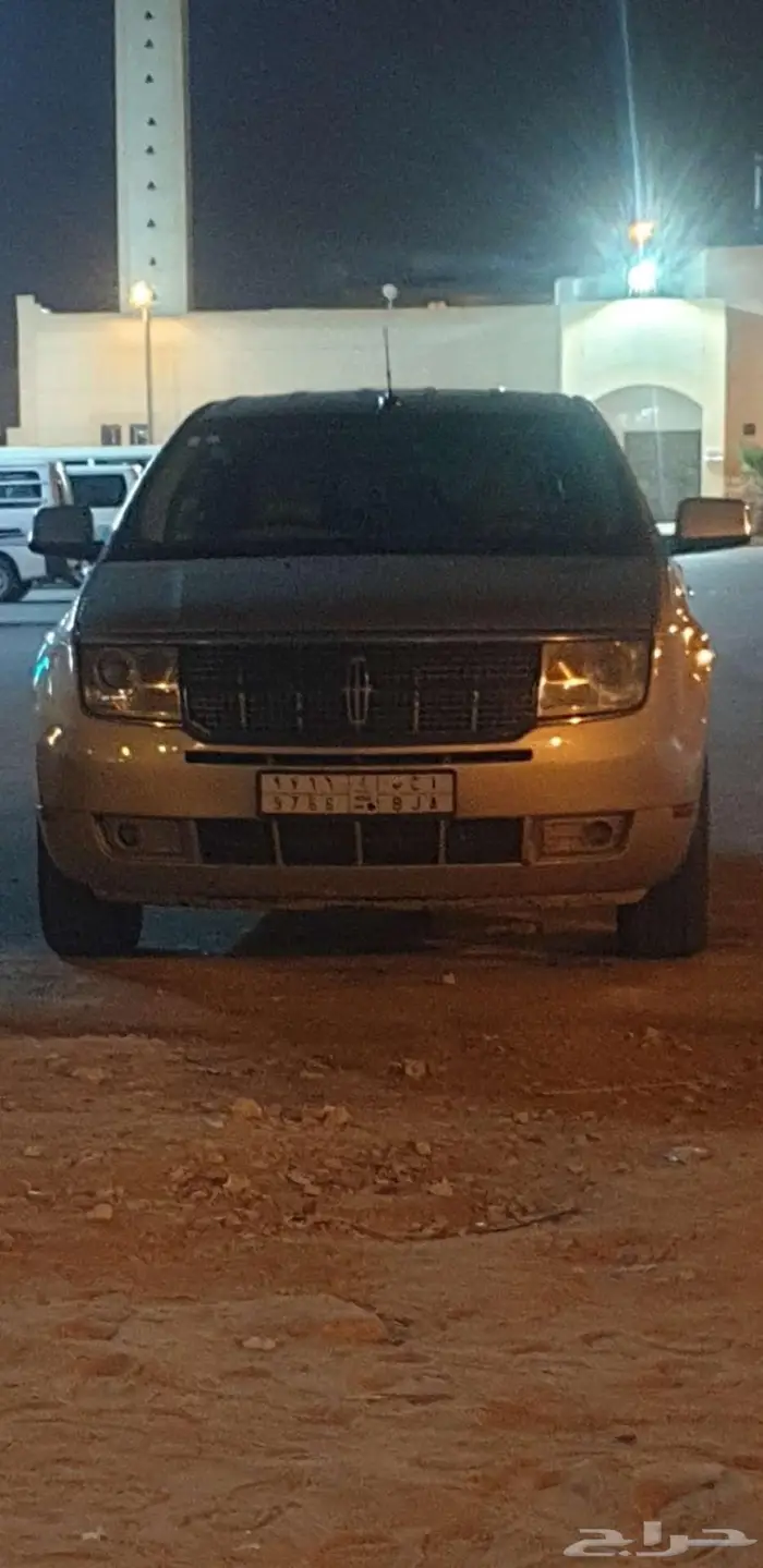 سيارة فورد لينكلون 3