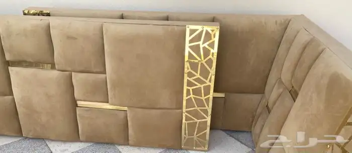 مساند وفرشه نظيفه وشبه جديده 1