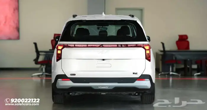 كيا كارنفال GL 2025 رفاهية مطلقة وأداء مميز 1