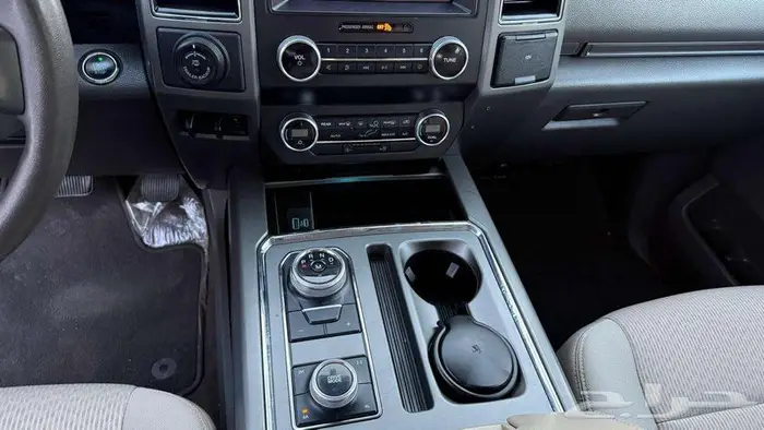 فورد اكسبديشن 2020 دبل XLT قصير عداد 123 الف 9