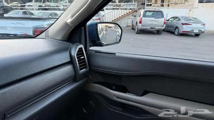 فورد اكسبديشن 2020 دبل XLT قصير عداد 123 الف 10