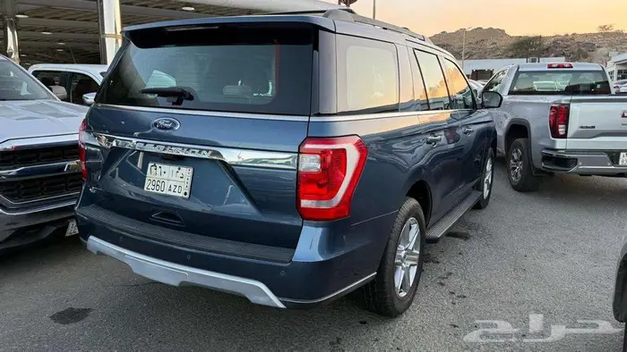 فورد اكسبديشن 2020 دبل XLT قصير عداد 123 الف 14