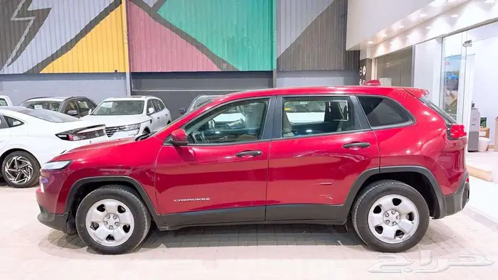 جيب شيروكي سبورت 2016 2