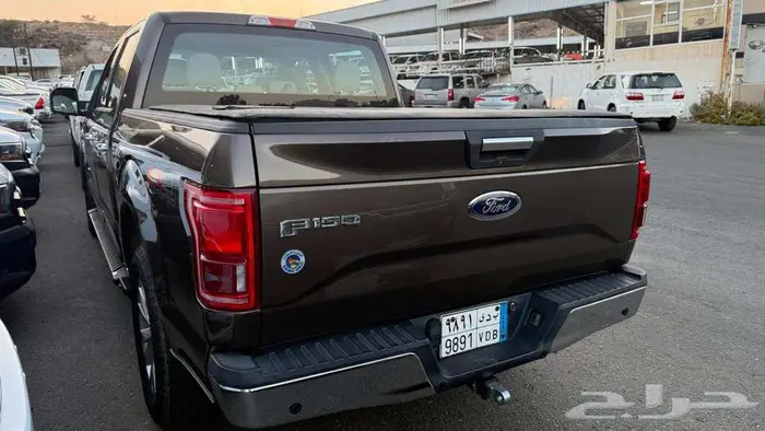 فورد F150 غمارتين 2016 دبل 8 سلندر عداد 240 الف 13