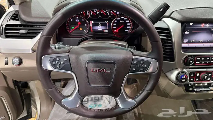 جي ام سي يوكن طويل 2015 XL بدون دبل عداد 18 ألف فقط 5