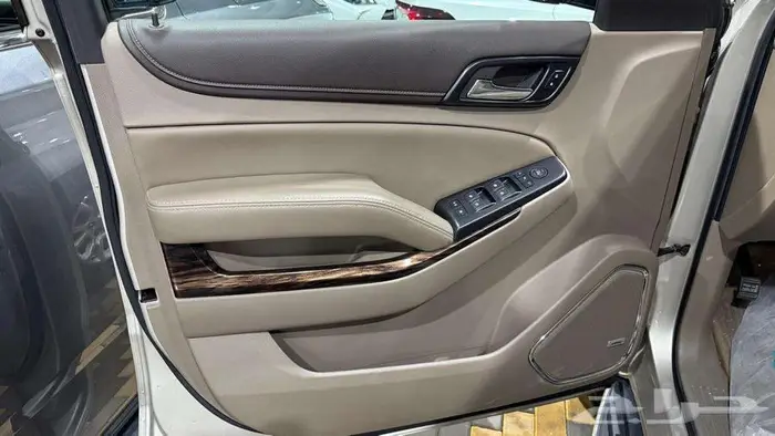 جي ام سي يوكن طويل 2015 XL بدون دبل عداد 18 ألف فقط 2