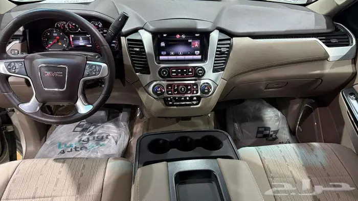 جي ام سي يوكن طويل 2015 XL بدون دبل عداد 18 ألف فقط 11