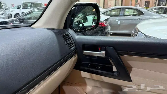 تويوتا GXR 2021 لاندكروزر تزرنج فل كامل عداد 34 الف 8