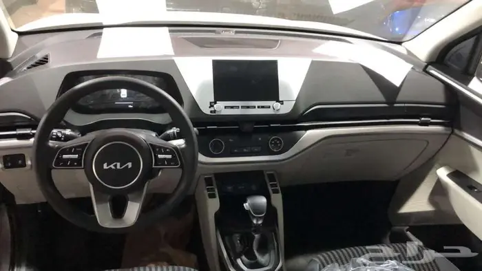 كيا كارينز 1.5 7 مقاعد نص فل الجبر موديل 2025 2