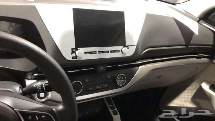 كيا كارينز 1.5 7 مقاعد نص فل الجبر موديل 2025 4