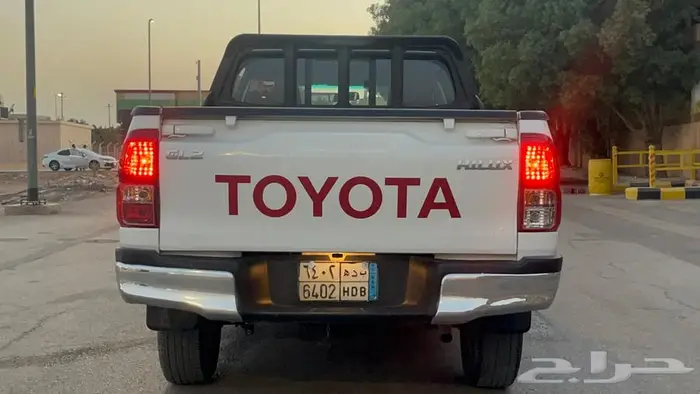 هايلكس 2019 نضيفة جدا 7