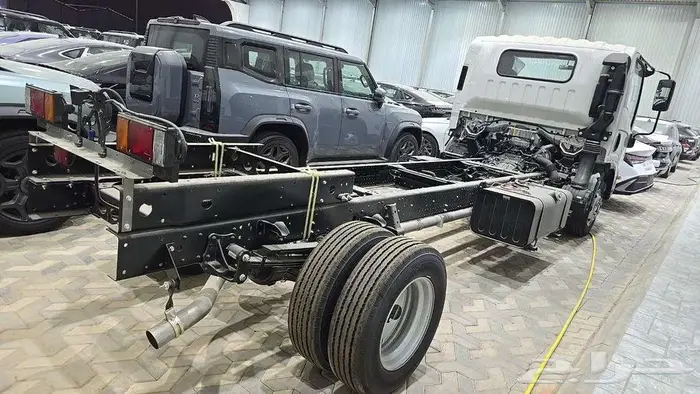 ايسوزو دينا 6طن شاص طويل 2025 2
