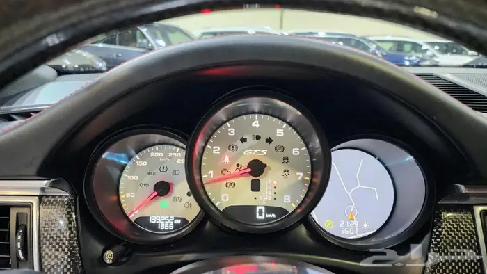 بورش ماكان GTS 2017 13