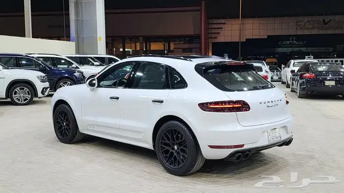 بورش ماكان GTS 2017 5