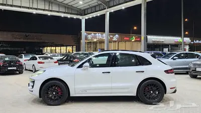 بورش ماكان GTS 2017 index