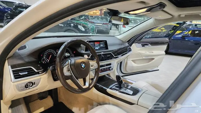 بي ام دبليو 730li 2018 9