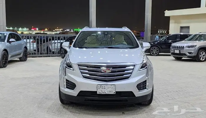 كاديلاك XT5 2017 1
