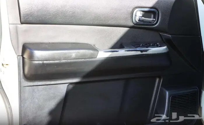 نيسان فتك 4ابواب موديل 2021 21