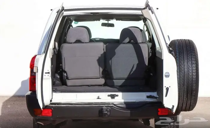 نيسان فتك 4ابواب موديل 2021 12