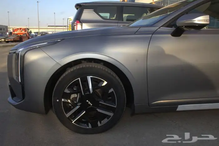 كيا K8 موديل 2026 استاندر 9