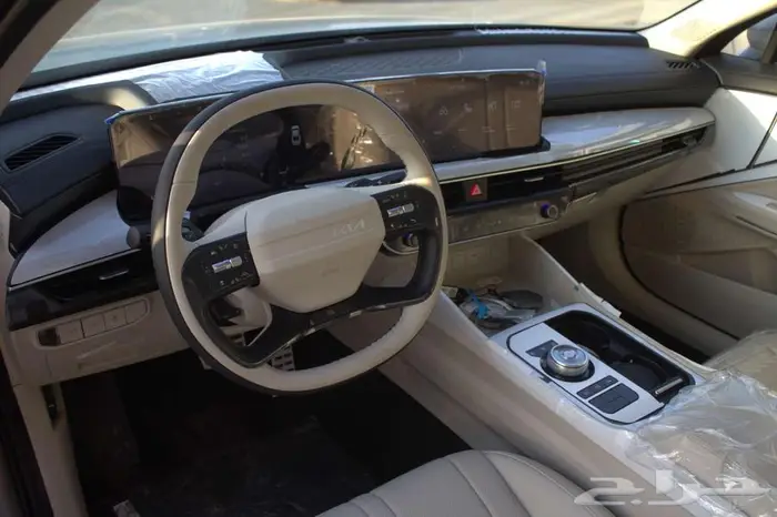 كيا K8 موديل 2026 استاندر 11