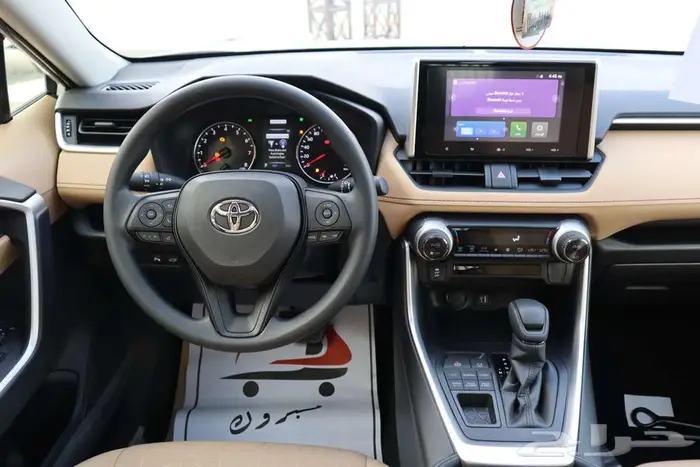تويوتا راف فور فتحة XLE بنزين 2025 سعودي اقل سعر 15