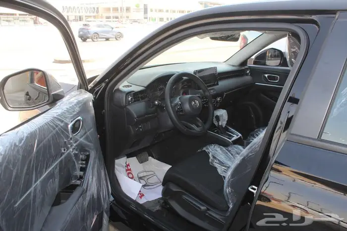 هوندا HR-V نص فل LX م2025 9