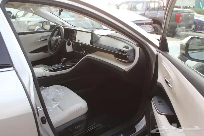 كراون ماجيستا فل كامل هايبرد 2023 اقل كاش واقل تقسيط 16