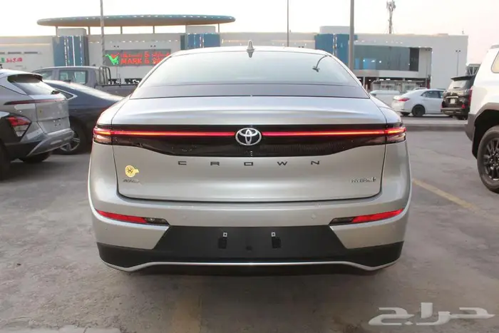 كراون ماجيستا فل كامل هايبرد 2023 اقل كاش واقل تقسيط 7