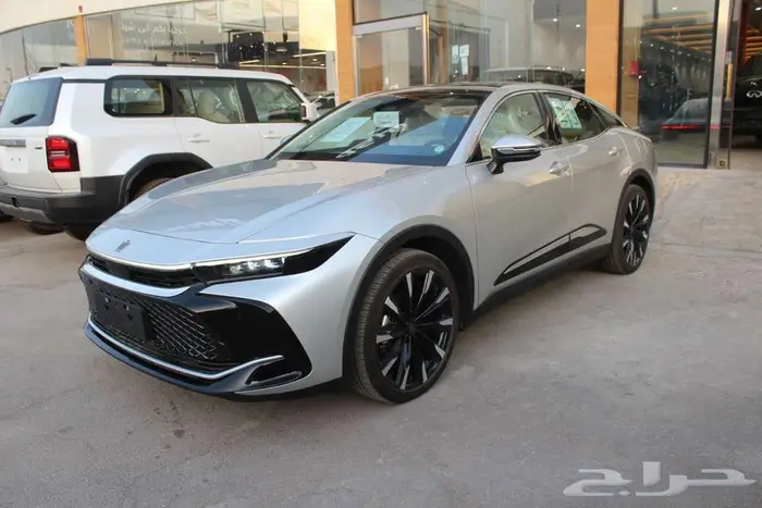 كراون ماجيستا فل كامل هايبرد 2023 اقل كاش واقل تقسيط 3