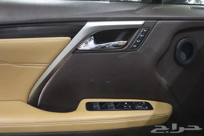 لكزس RX450 فل كامل 2018 36