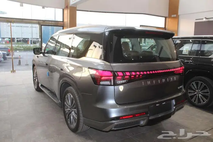 إنفينيتي QX80 سينسورى 2025 4