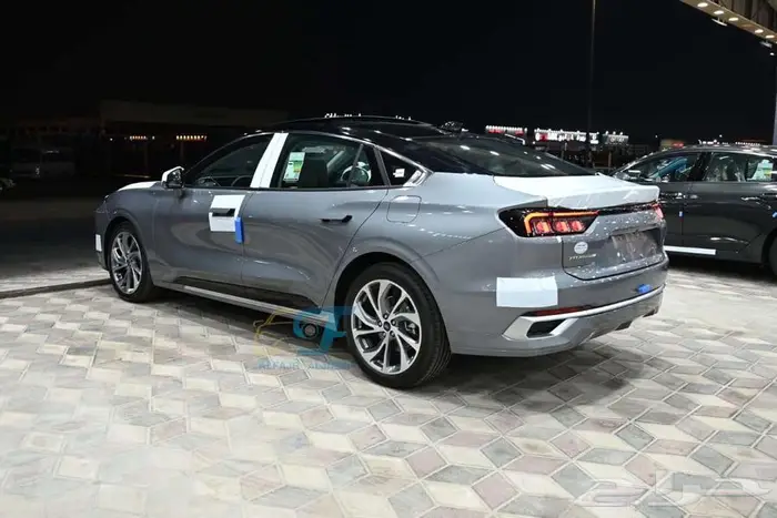 فورد تورس تيتانيوم 2026 وارد الجزيرة بالنقد والتقسيط 10