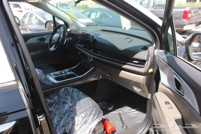 كيا كارنيفال GLS نص فل 2025 14