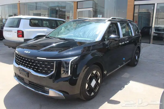 كيا كارنيفال GLS نص فل 2025 3