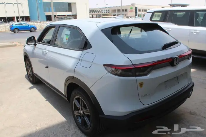 هوندا HR-V نص فل LX م2025 بأقل الاسعار 4